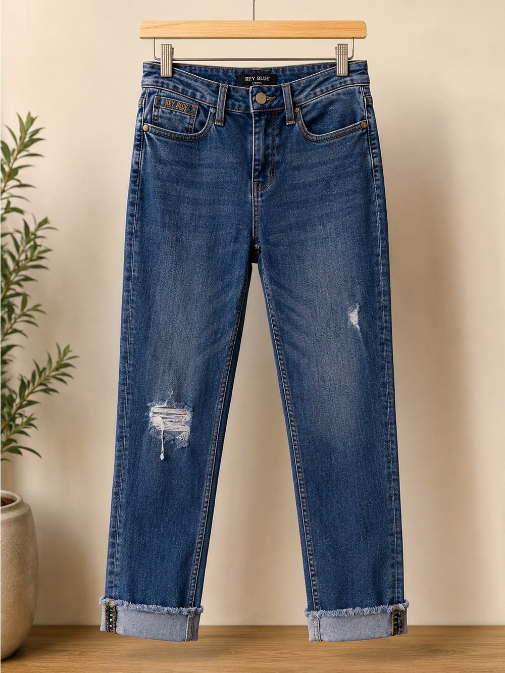 Judy Blue Medium Blue Distressed High-Rise Cropped Jeans | Size 1/25 | GUC